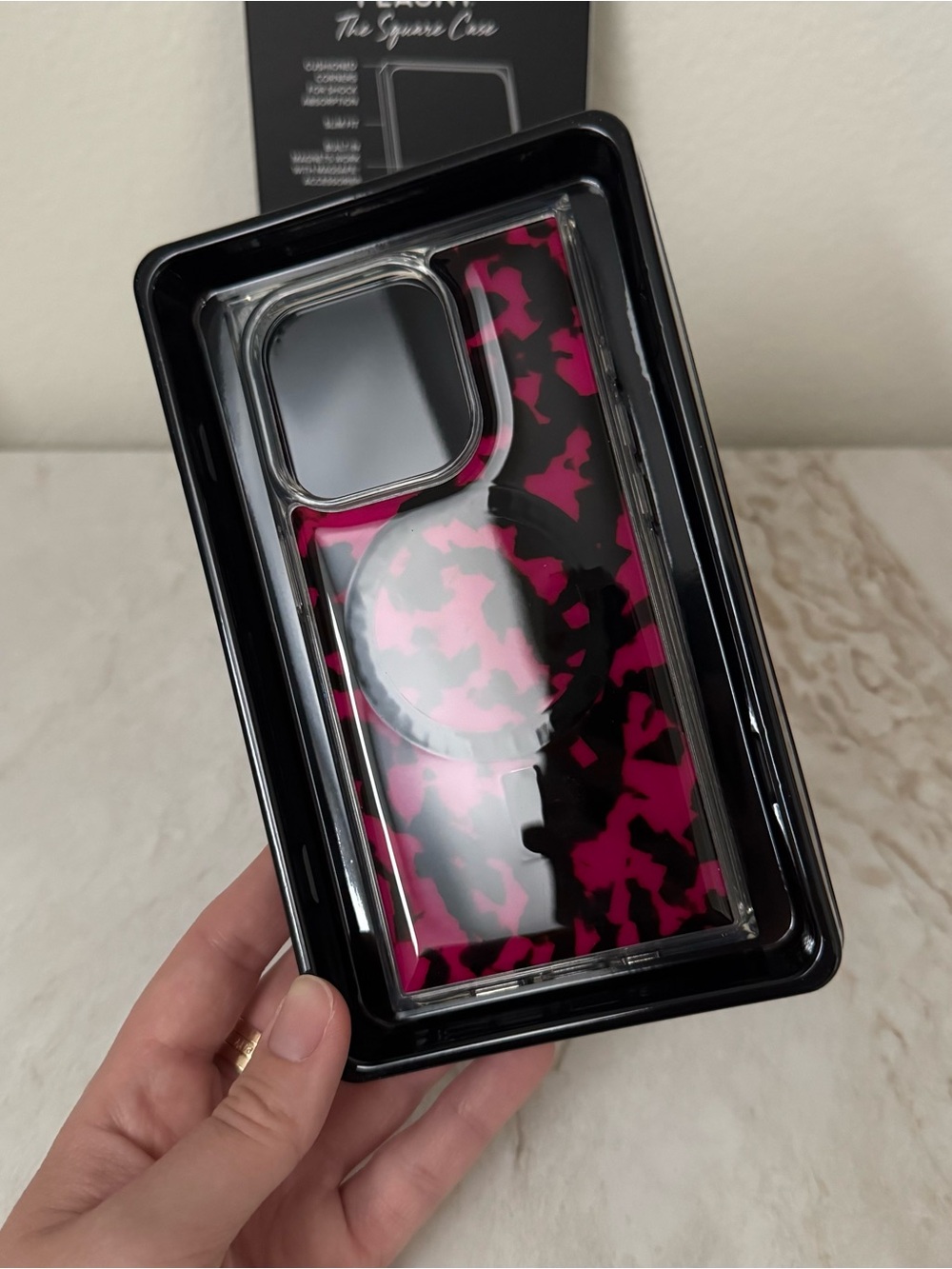 FLAUNT iPhone 15 Pro MagSafe Case - Raspberry Tortoise Shell - Picture 6 of 8